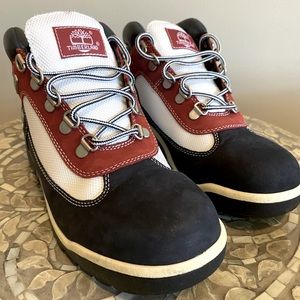 New without tags Timberland boots - Young men’s Size 6